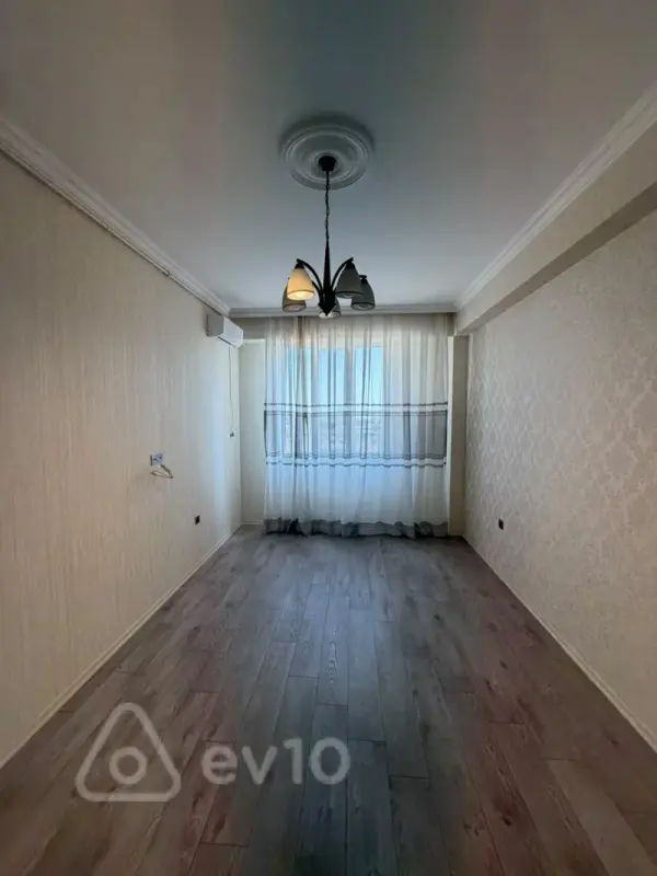 Satılır 2 otaqlı yeni tikili 45 m²