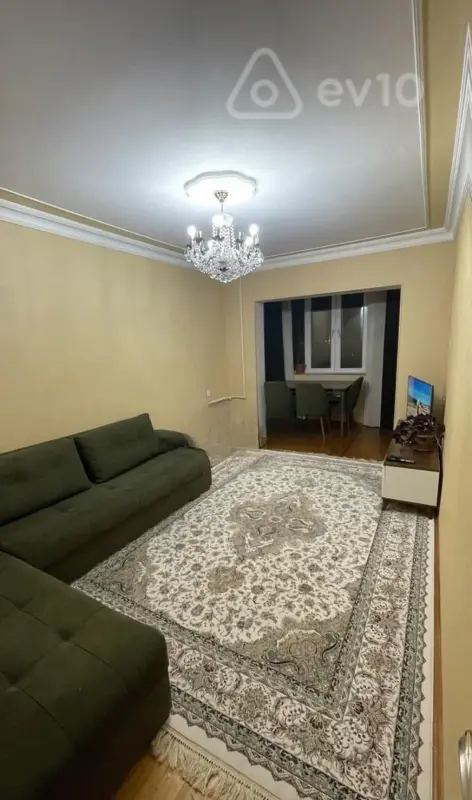 Satılır 3 otaqlı köhnə tikili 75 m²