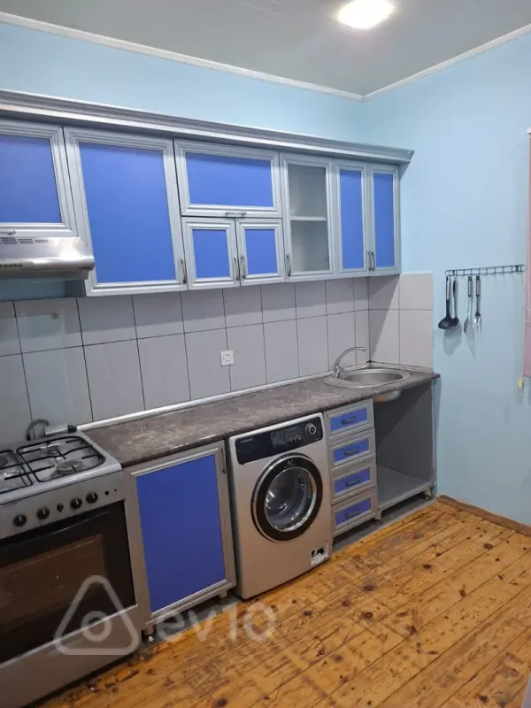 Kirayə verilir 3 otaqlı həyət evi 70 m²