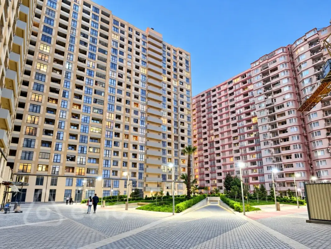 Satılır 3 otaqlı yeni tikili 75 m²