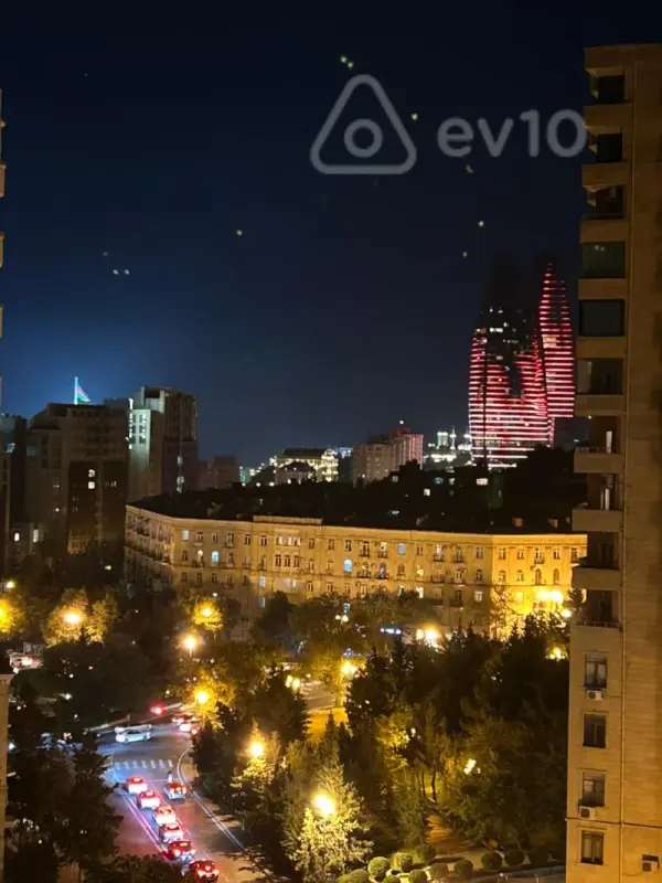 Satılır 3 otaqlı yeni tikili 115 m²