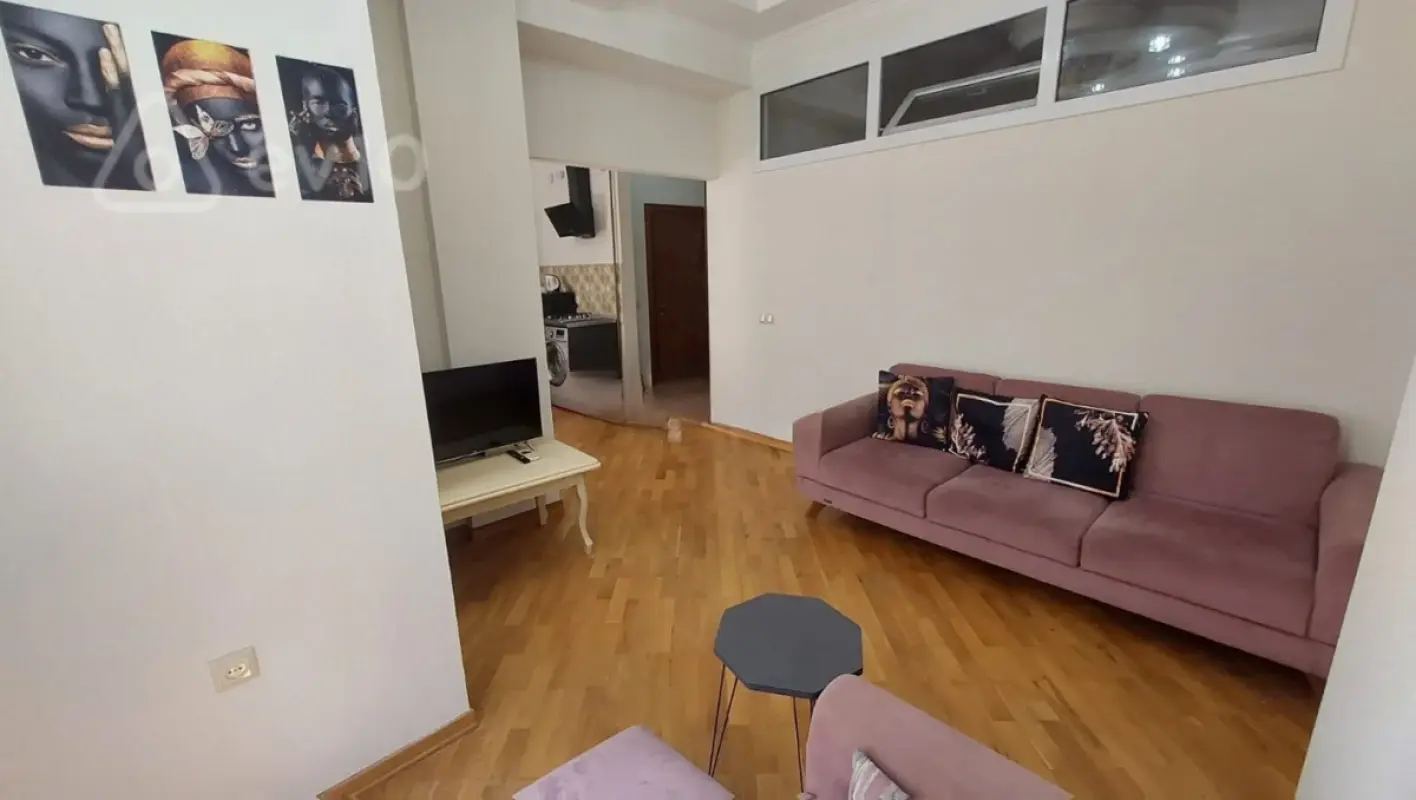 Kirayə verilir 2 otaqlı yeni tikili 52 m²