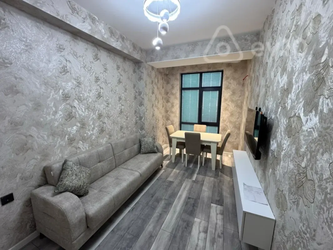 Kirayə verilir 2 otaqlı yeni tikili 40 m²