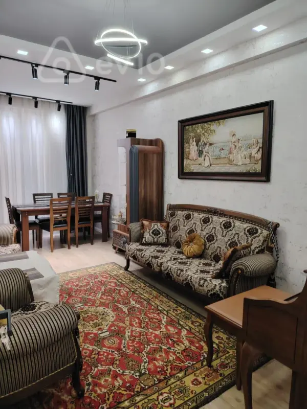 Kirayə verilir 2 otaqlı yeni tikili 55 m²