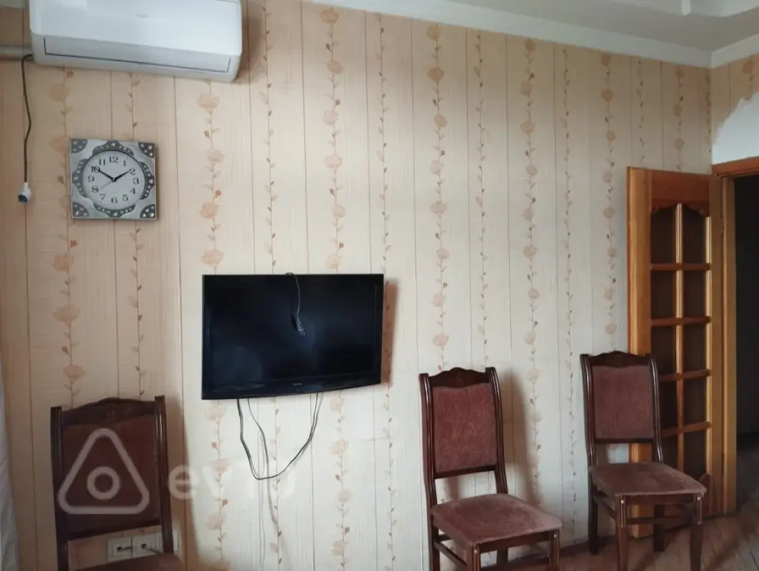 Kirayə verilir 2 otaqlı yeni tikili 55 m²