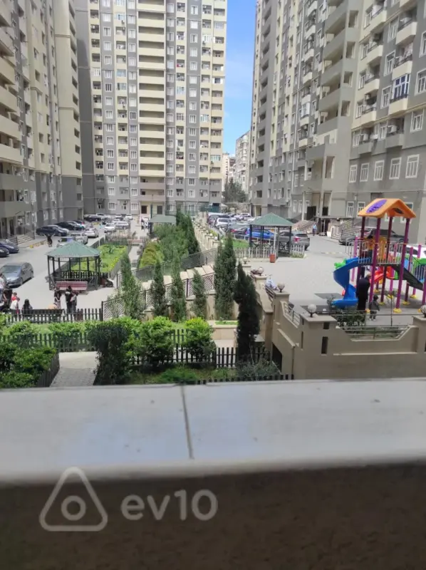 Kirayə verilir 3 otaqlı yeni tikili 75 m²