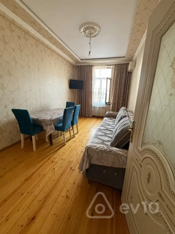 Kirayə verilir 3 otaqlı yeni tikili 78 m²