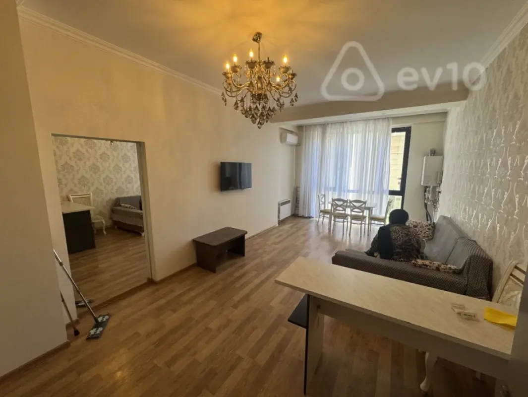 Kirayə verilir 2 otaqlı yeni tikili 50 m²
