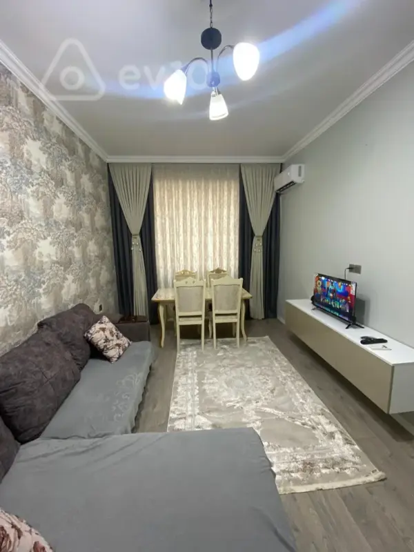 Satılır 2 otaqlı yeni tikili 50 m²