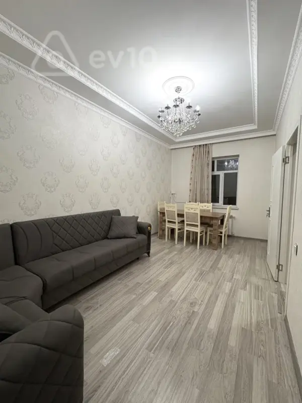 Kirayə verilir 4 otaqlı həyət evi 100 m²