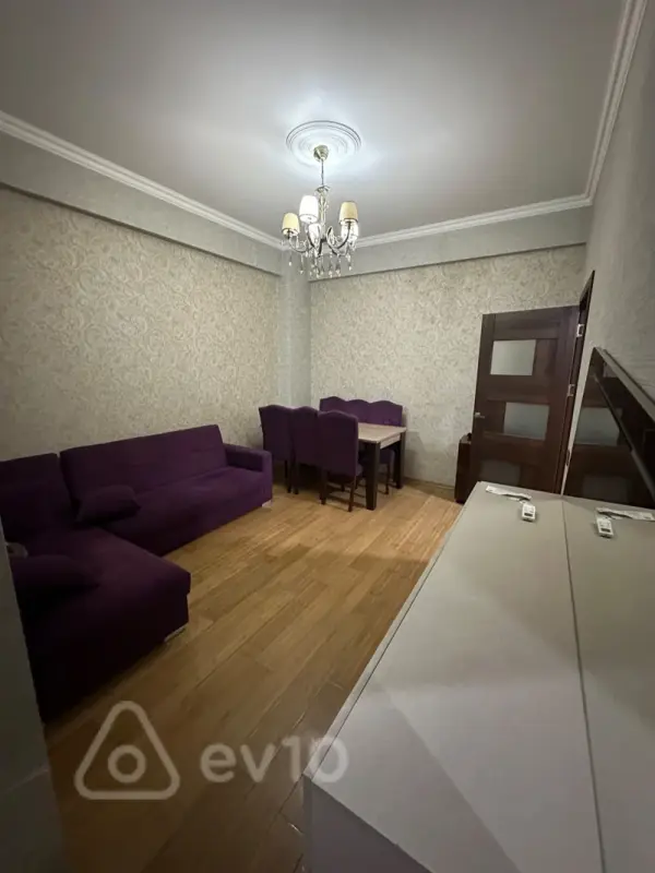 Kirayə verilir 2 otaqlı yeni tikili 55 m²
