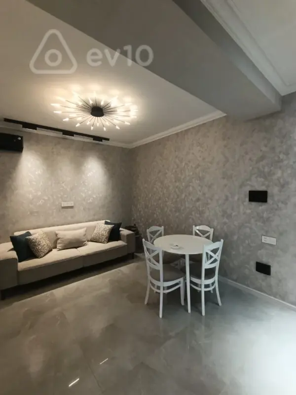 Satılır 3 otaqlı yeni tikili 47 m²