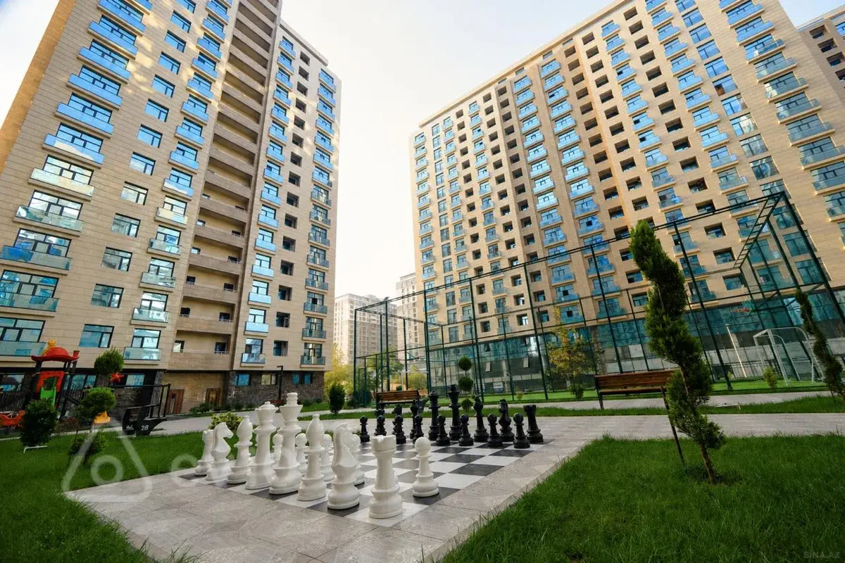 Kirayə verilir 3 otaqlı yeni tikili 120 m²