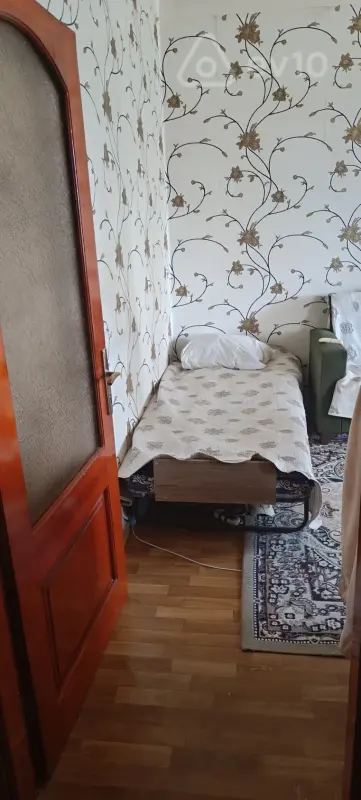 Kirayə verilir 2 otaqlı köhnə tikili 35 m²