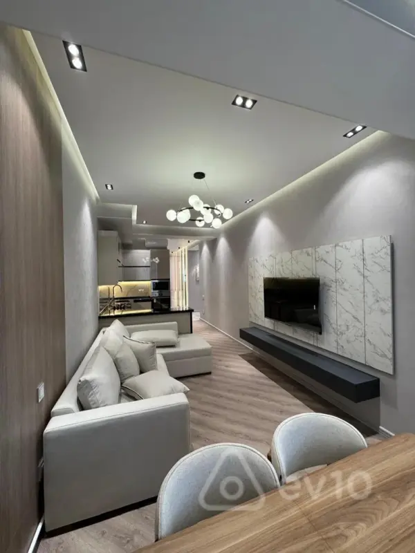 Kirayə verilir 3 otaqlı yeni tikili 120 m²