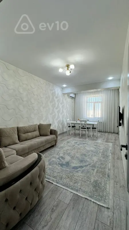 Kirayə verilir 2 otaqlı yeni tikili 70 m²