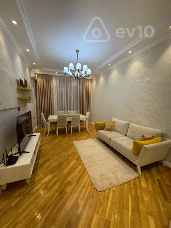 Satılır 3 otaqlı yeni tikili 96 m²