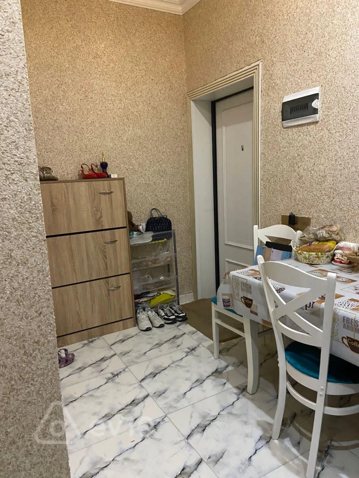Satılır 3 otaqlı yeni tikili 85 m²