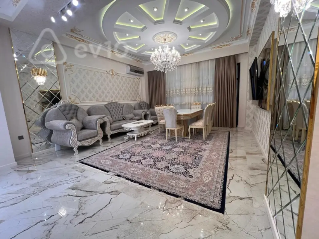 Kirayə verilir 4 otaqlı yeni tikili 165 m²