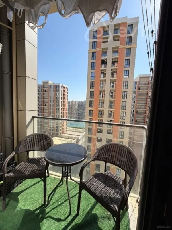 Satılır 2 otaqlı yeni tikili 60 m²