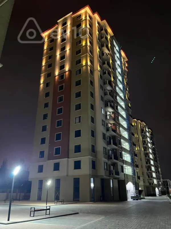 Satılır 2 otaqlı yeni tikili 67 m²