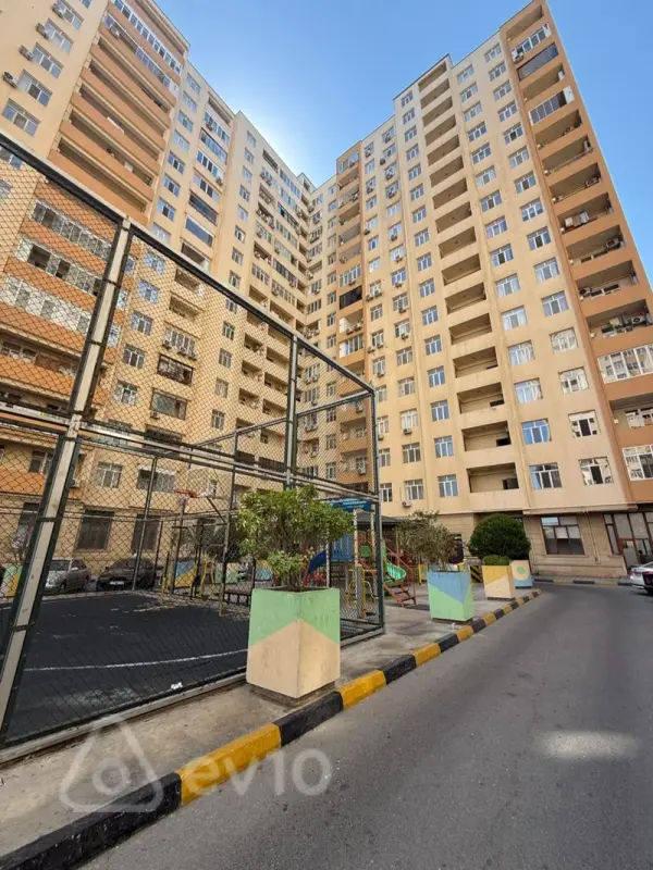 Satılır 2 otaqlı yeni tikili 95 m²
