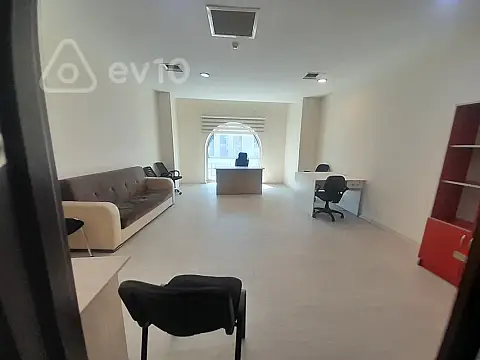 Kirayə verilir 1 otaqlı ofis 30 m² — Bakı, Nərimanov 1 otaq 30.00 m²