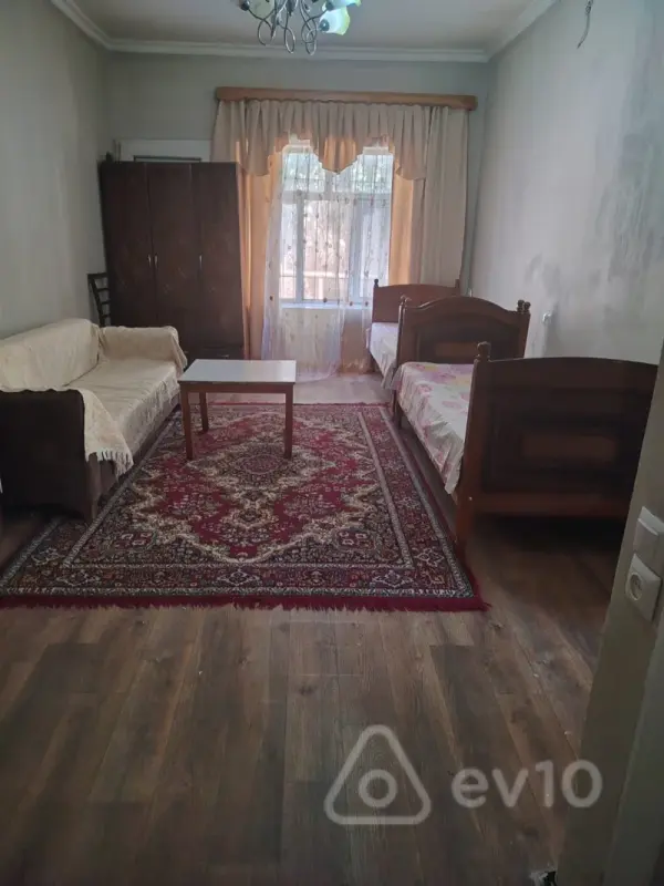 Kirayə verilir 1 otaqlı həyət evi 38 m²
