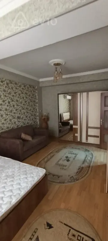 Kirayə verilir 2 otaqlı yeni tikili 55 m²
