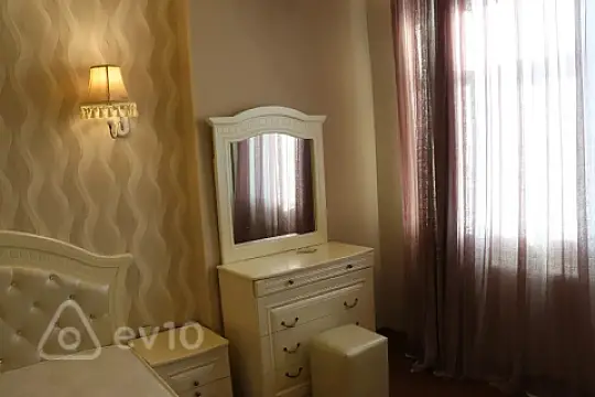 Kirayə verilir 3 otaqlı yeni tikili 150 m² — Bakı, Yasamal 3 otaq 150.00 m²