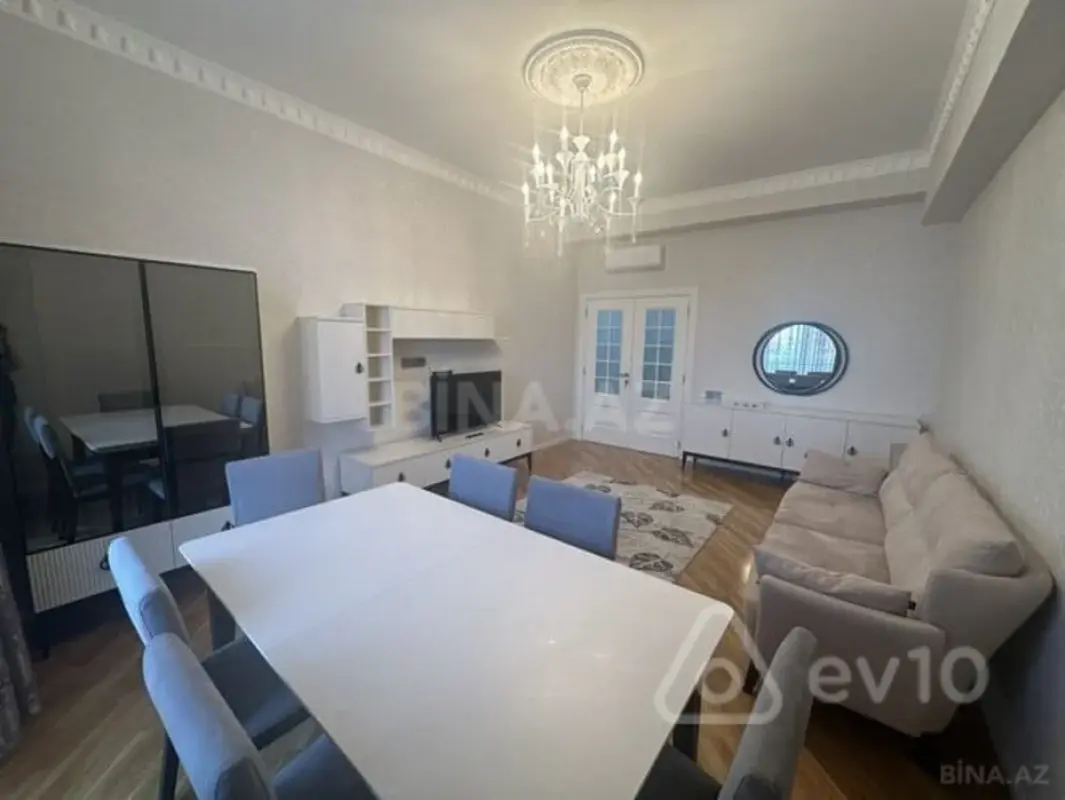 Kirayə verilir 2 otaqlı yeni tikili 96 m²