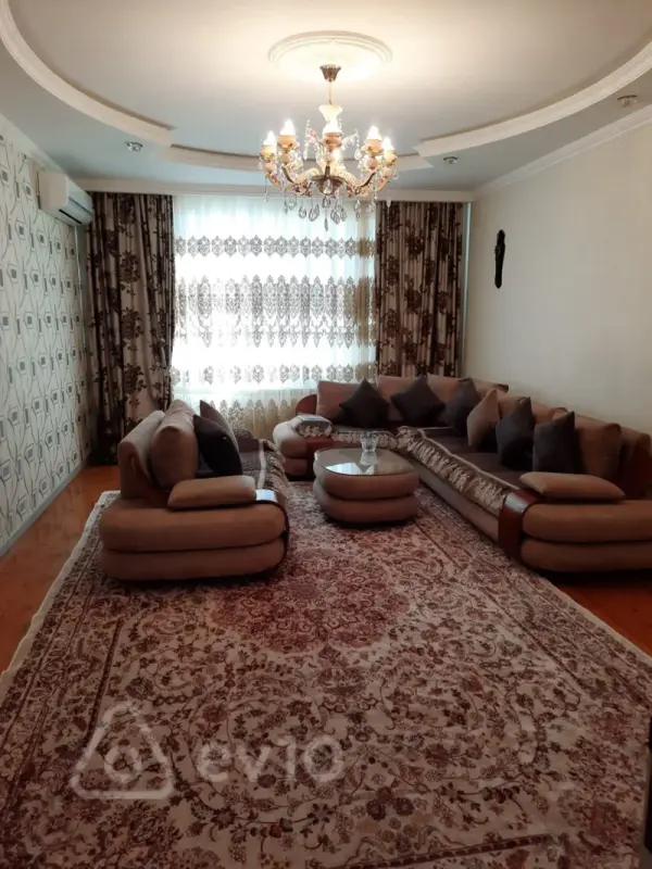 Kirayə verilir 3 otaqlı yeni tikili 130 m²