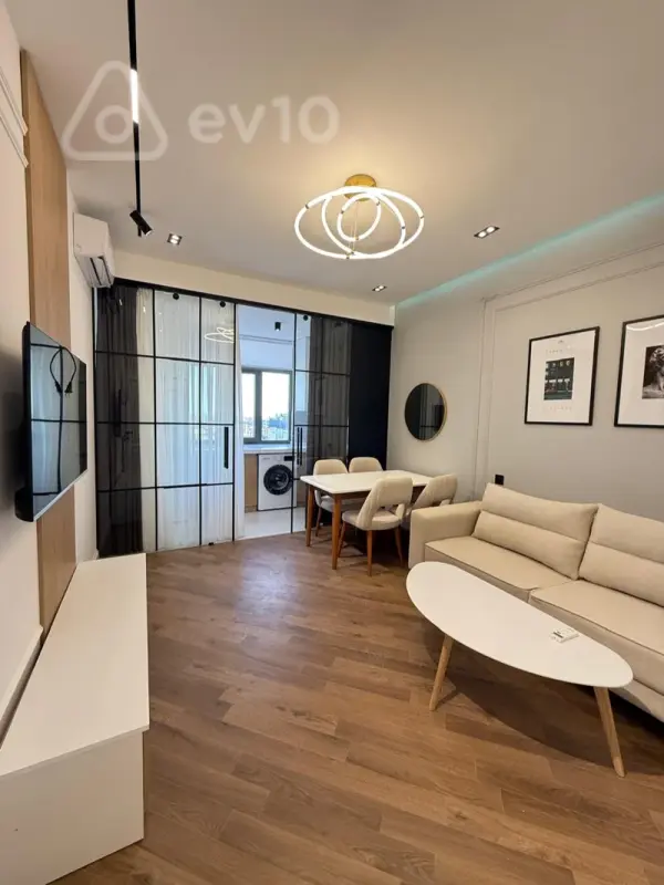 Satılır 3 otaqlı yeni tikili 82 m²