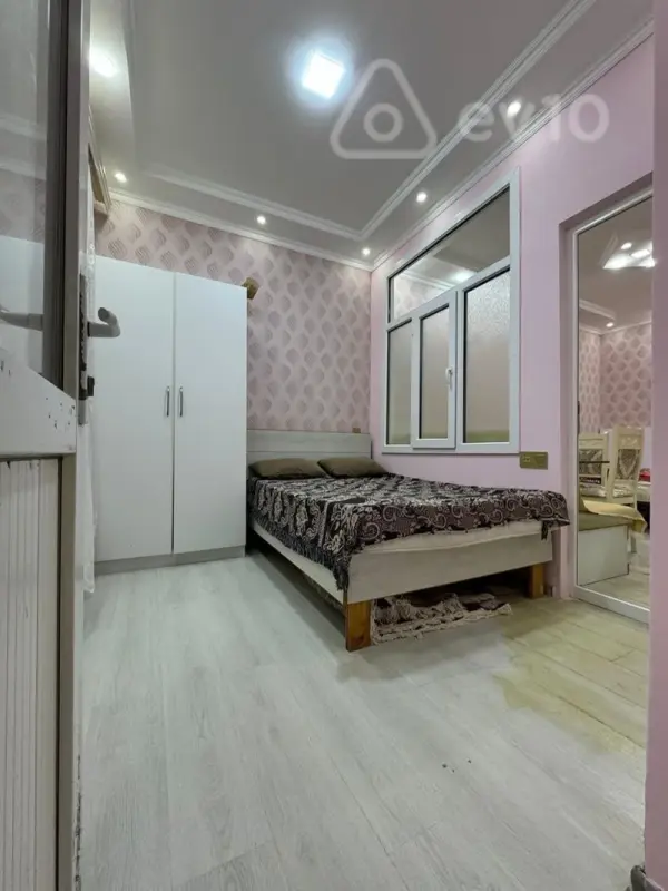 Kirayə verilir 2 otaqlı yeni tikili 45 m²