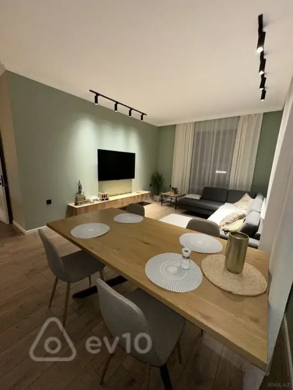 Kirayə verilir 3 otaqlı yeni tikili 100 m²