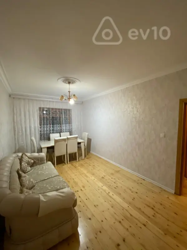 Kirayə verilir 3 otaqlı yeni tikili 82 m²