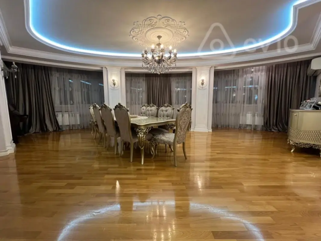 Satılır 4 otaqlı yeni tikili 207 m²