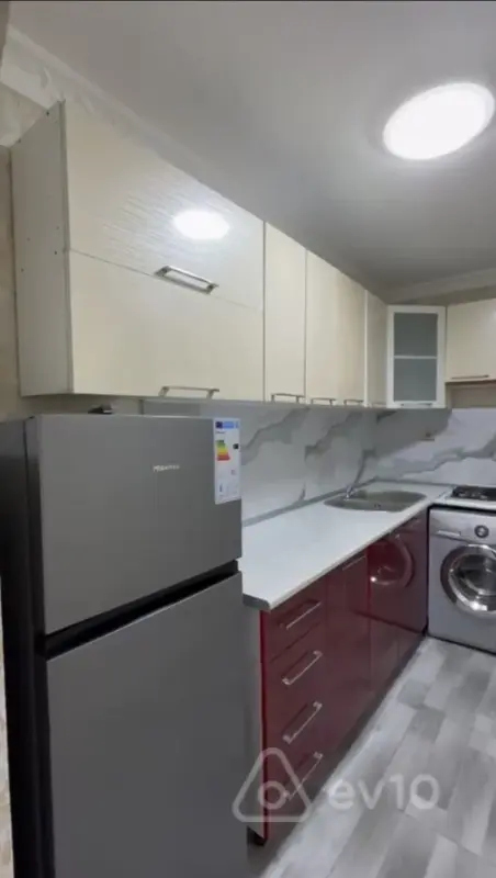 Kirayə verilir 1 otaqlı həyət evi 40 m²