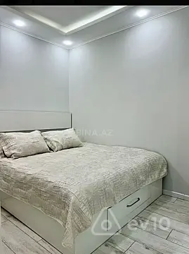 Kirayə verilir 2 otaqlı köhnə tikili 65 m² — Bakı, Səbail 2 otaq 65.00 m²
