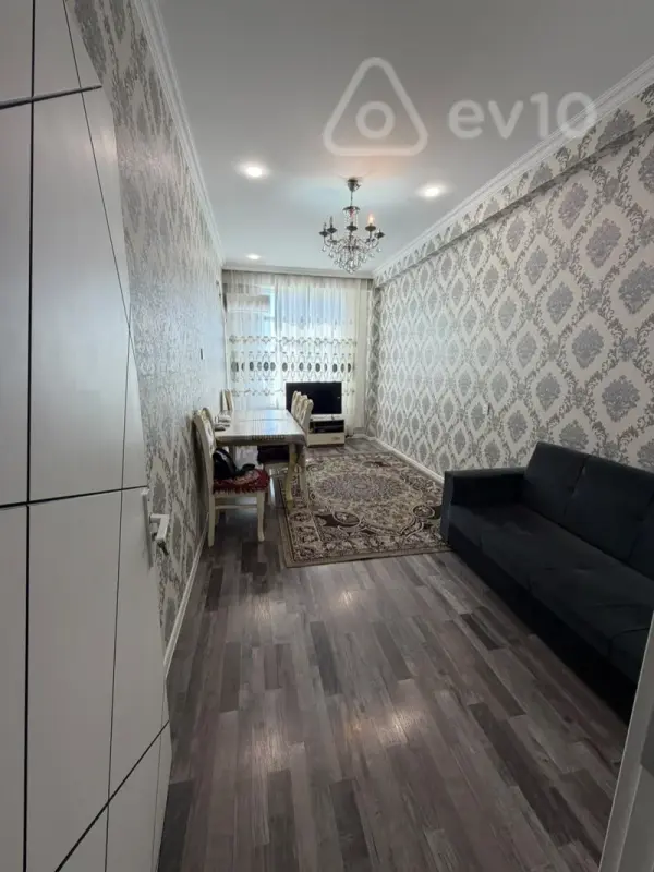 Kirayə verilir 3 otaqlı yeni tikili 75 m²
