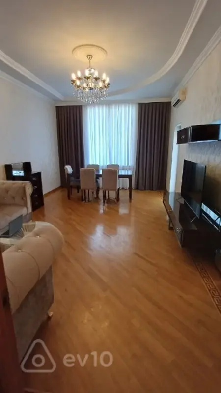 Kirayə verilir 2 otaqlı yeni tikili 90 m²