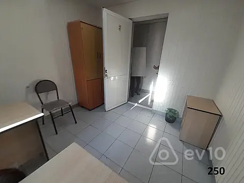Kirayə verilir 1 otaqlı ofis 10 m² — Bakı, Yasamal 1 otaq 10.00 m²