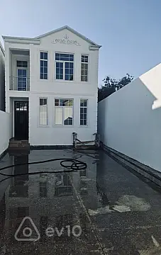 Satılır 4 otaqlı həyət evi 145 m² — Bakı, Abşeron 4 otaq 145.00 m²