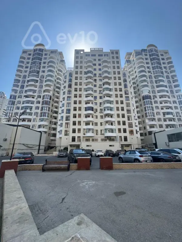 Satılır 3 otaqlı yeni tikili 123 m²