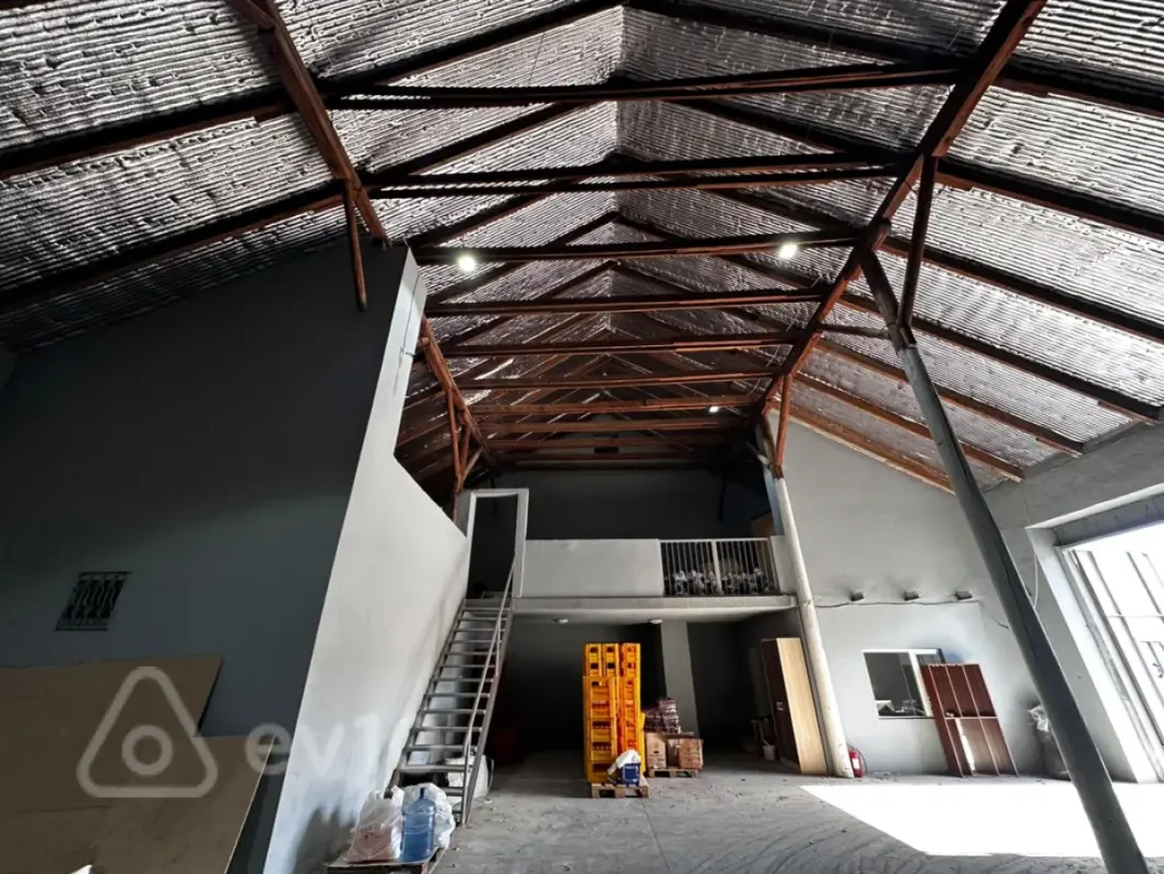 Kirayə verilir mənzil 600 m²