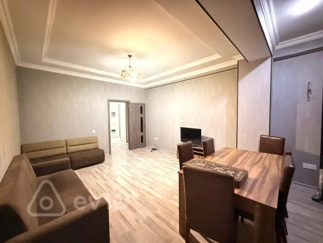 Kirayə verilir 3 otaqlı yeni tikili 90 m²