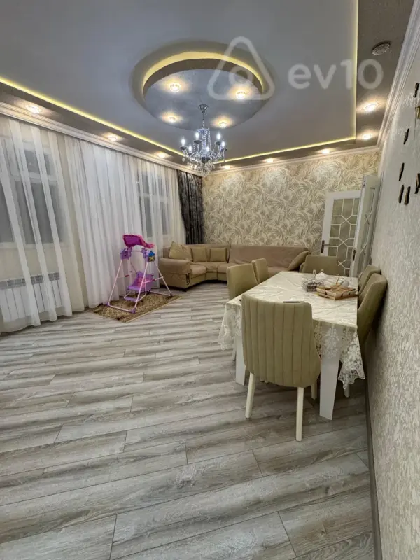 Satılır 4 otaqlı həyət evi 140 m²