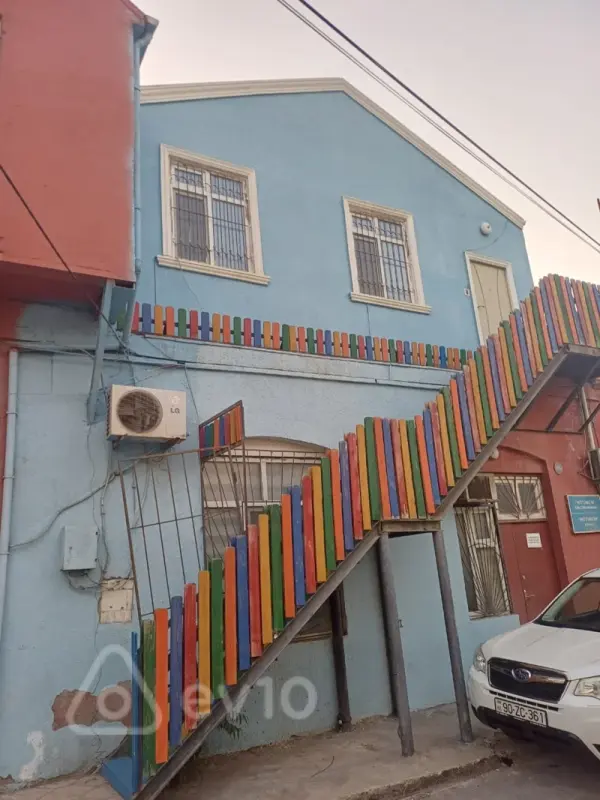 Kirayə verilir 7 otaqlı ofis 170 m²