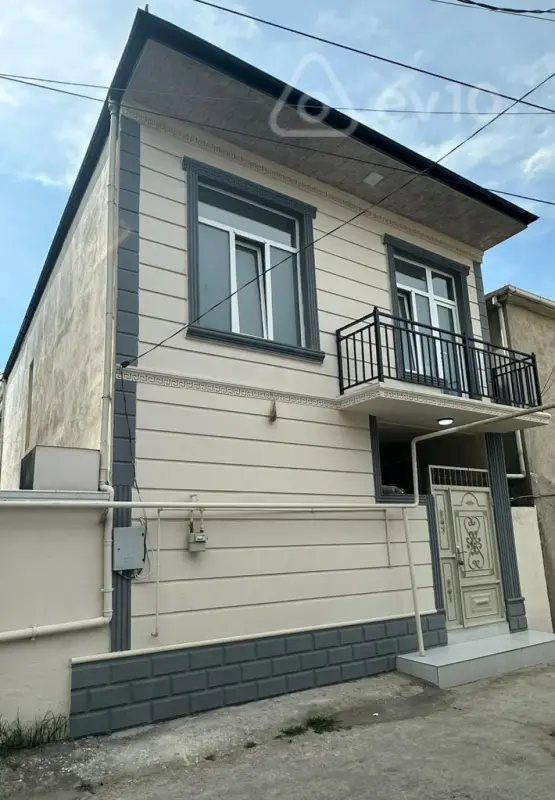 Satılır 4 otaqlı həyət evi 130 m²