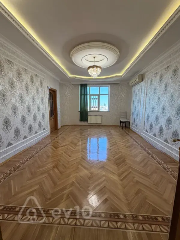 Satılır 3 otaqlı yeni tikili 95 m²